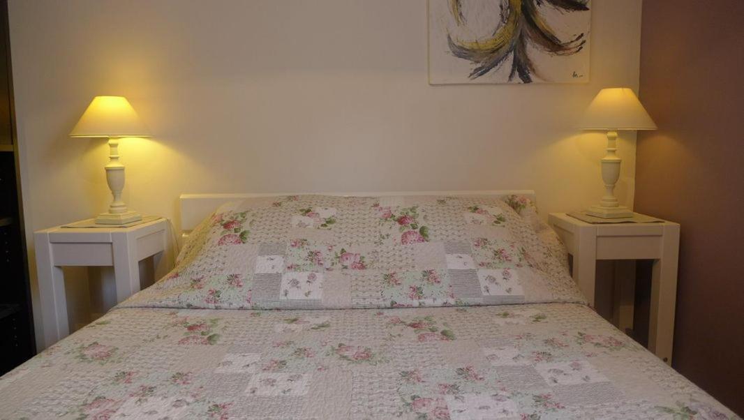 Les Lauriers Apartment แซ็งต์-ปาเลส์-ซูร์-แมร์ ภายนอก รูปภาพ